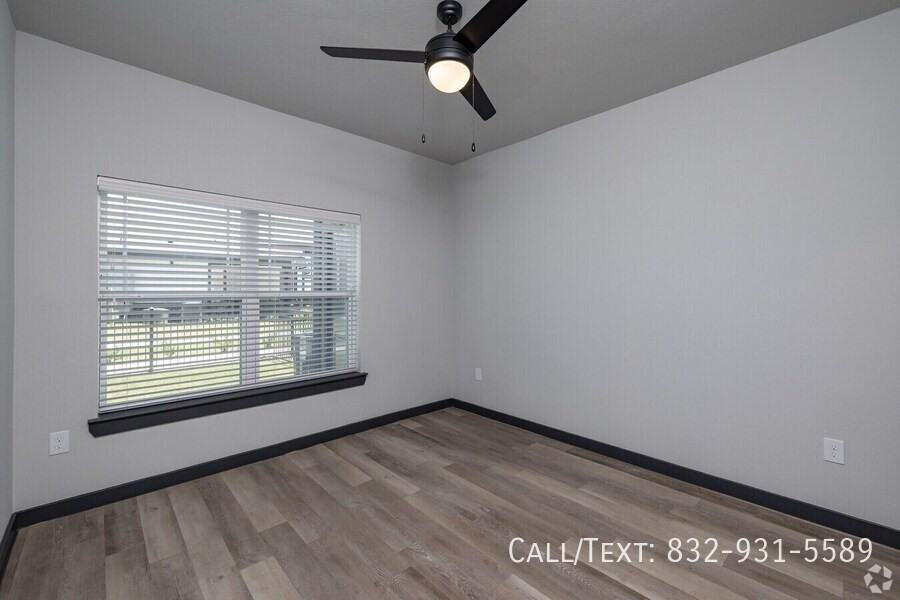 20978 Fm 529 Rd - Photo 6 of 12