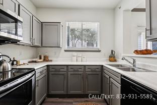 8401 Almeda Rd - Photo 1 of 1