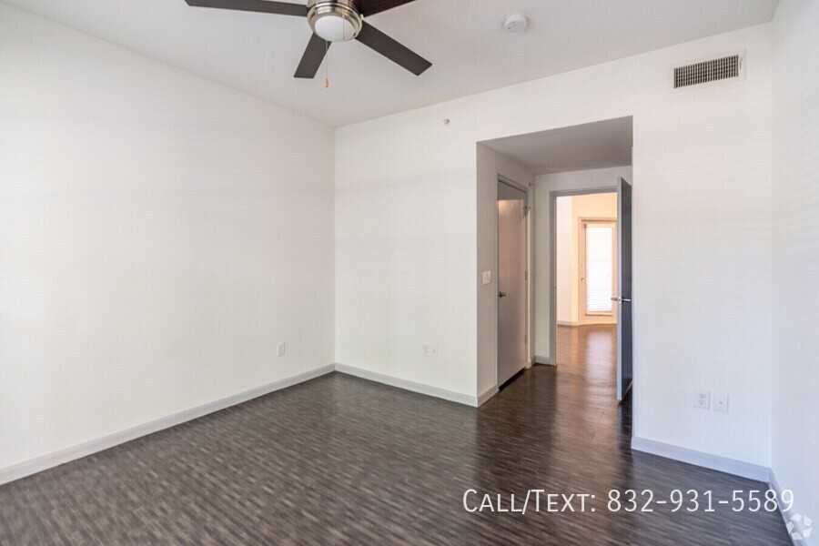 8401 Almeda Rd - Photo 5 of 11