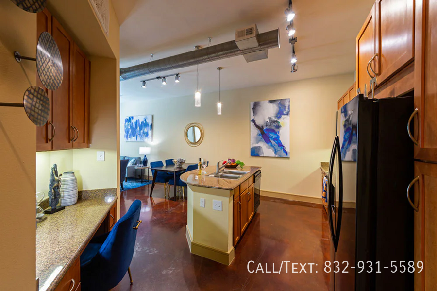 5698 Westheimer Rd #TAUG - Photo 6 of 17