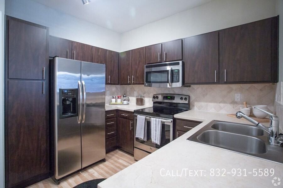 5235 Wakeforest St - Photo 2 of 10