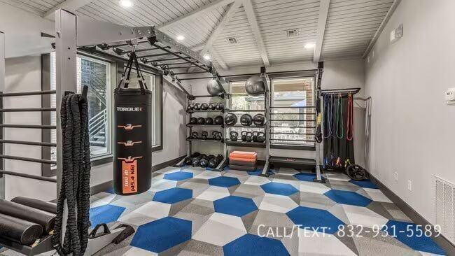 748 N Millbend Dr #BIL - Photo 7 of 8