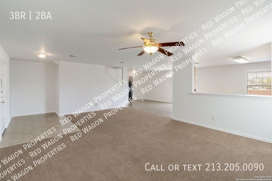 9423 Maraval Crk - Photo 4 of 19