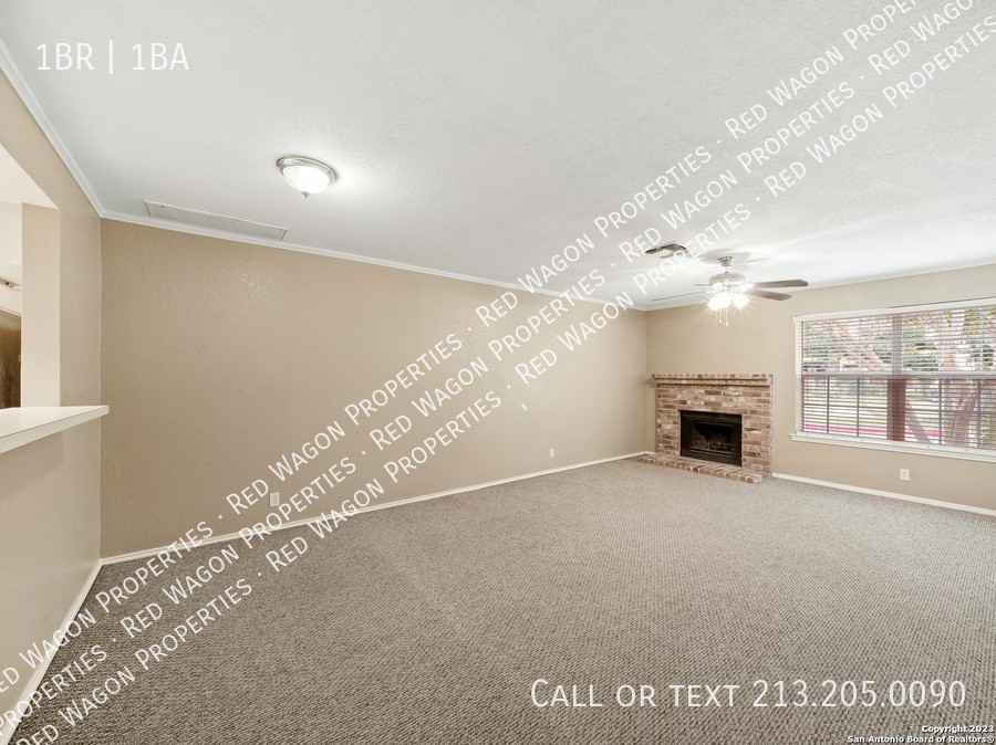 11610 Vance Jackson Road413 - Photo 6 of 16