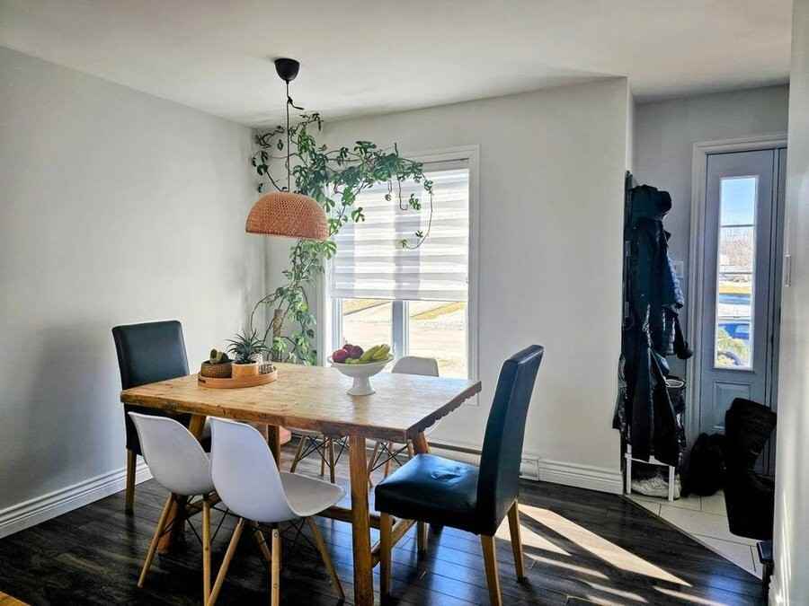 4242 Broadway #3208 - Photo 2 of 3