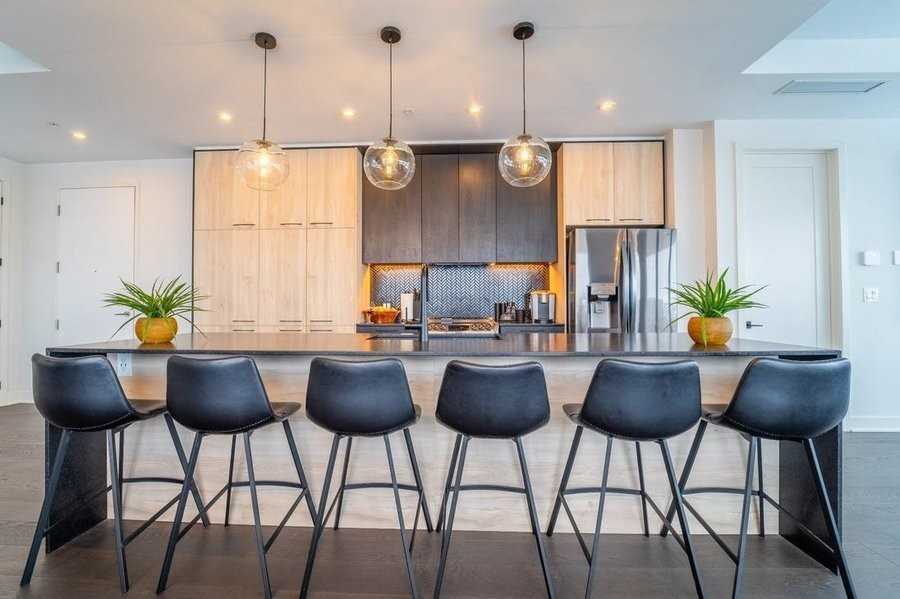 8655 Datapoint Dr - Photo 2 of 4