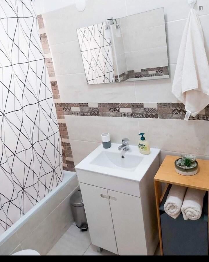 1540 Edgefield Dr - Photo 7 of 8