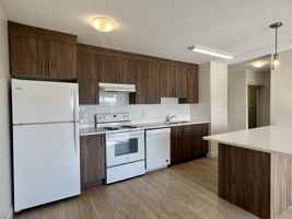 featured image of 2702 Lake Forest Dr