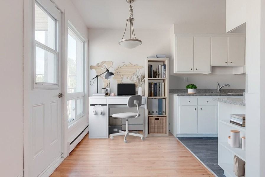 2036 Oak Grove Ln - Photo 3 of 7