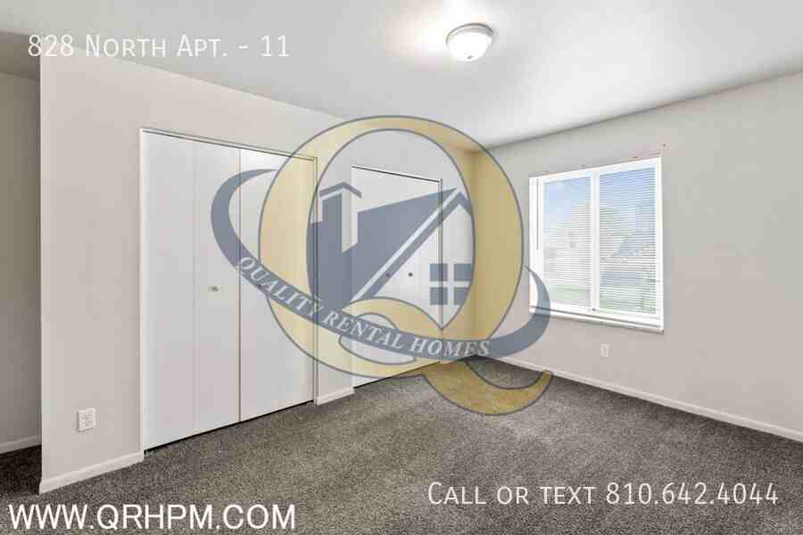 828 North Apt. #11 - Photo 6 of 18