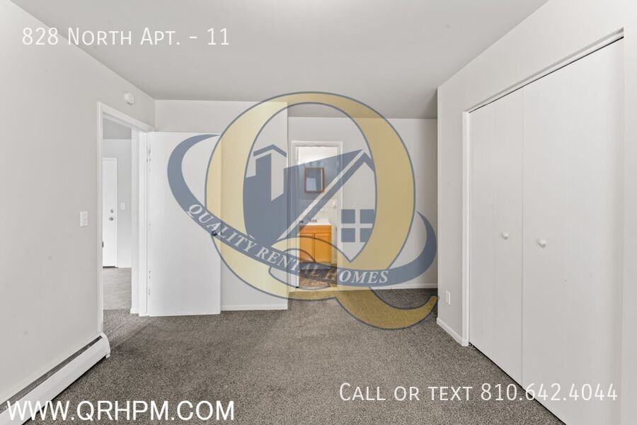 828 North Apt. #11 - Photo 7 of 18