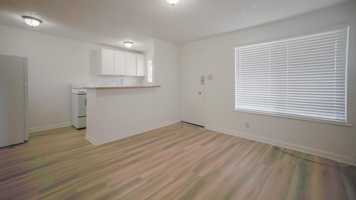featured image of 7 Merrydale Rd #5