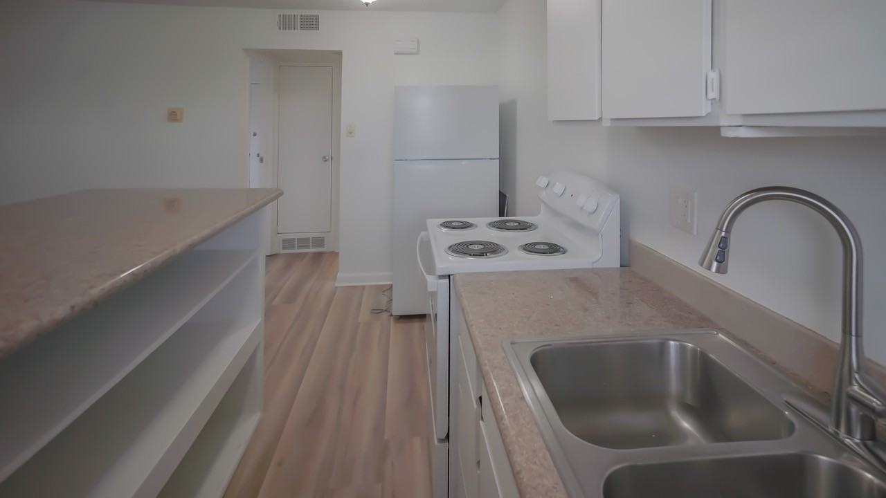 7 Merrydale Rd #5 - Photo 5 of 11