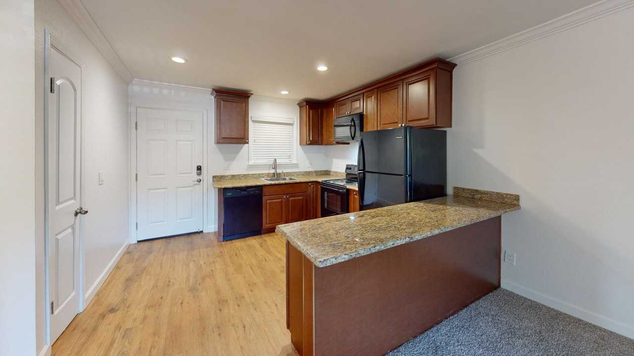 16914 Sonoma Hwy #7 - Photo 4 of 17