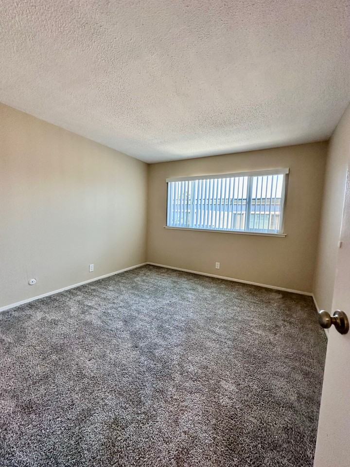 19 Merrydale Rd #16 - Photo 6 of 10