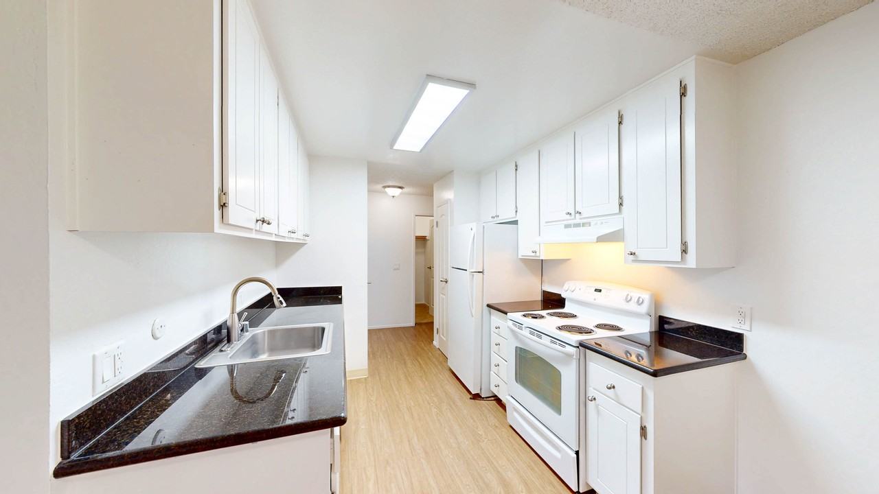 212 Marin St #212 - Photo 4 of 16