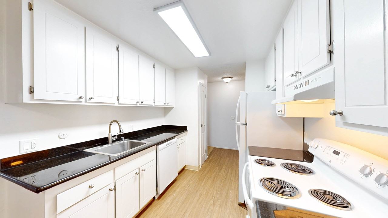 212 Marin St #212 - Photo 5 of 16