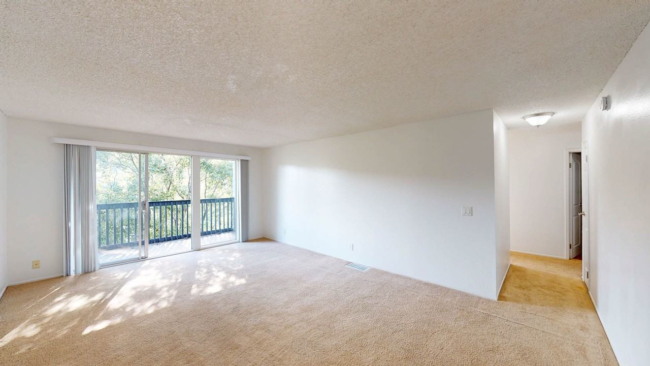 212 Marin St #212 - Photo 6 of 16