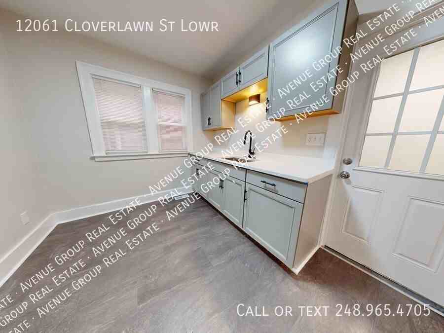 12061 Cloverlawn St Lowr