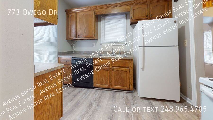 773 Owego Dr - Photo 4 of 10