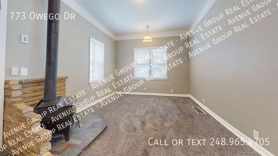 773 Owego Dr - Photo 5 of 10