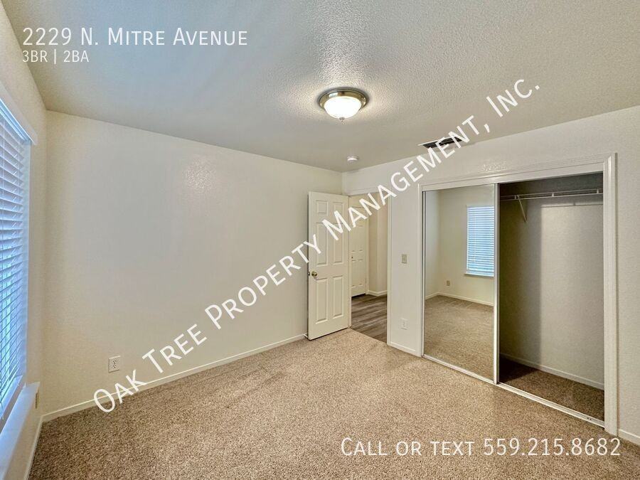 2229 N Mitre Ave - Photo 7 of 14