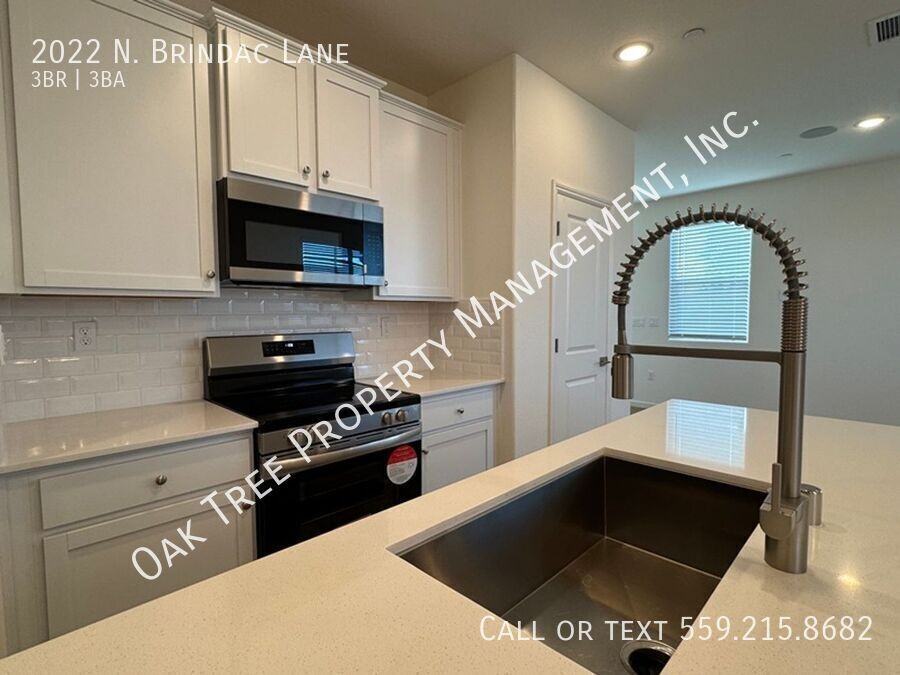 2022 N Brindac Ln - Photo 3 of 20