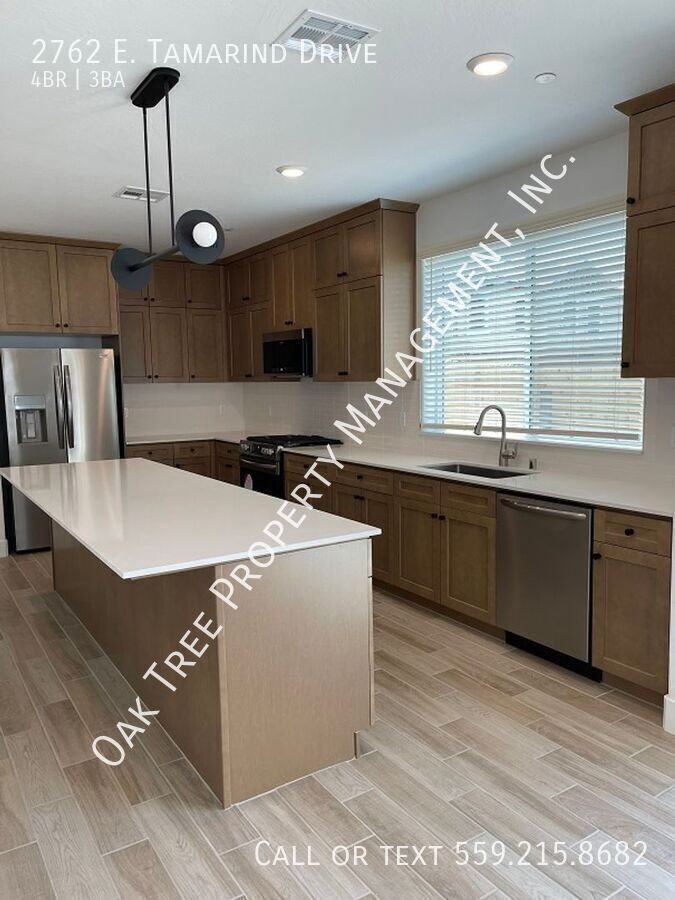 2762 E Tamarind Dr - Photo 5 of 18