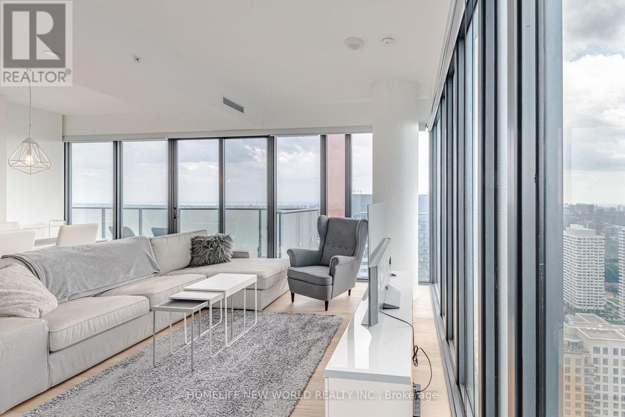 185 Roehampton Avenue #3310 - Photo 3 of 27