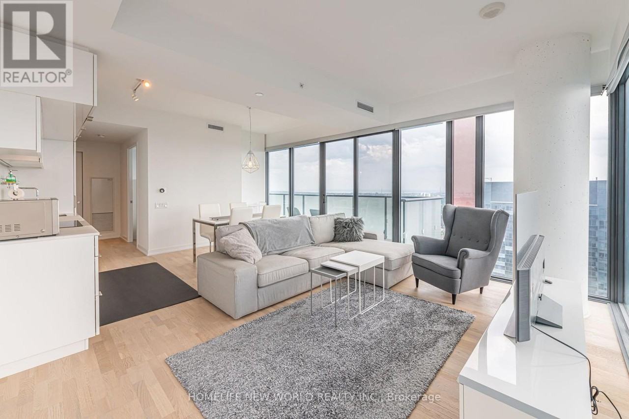 185 Roehampton Avenue #3310 - Photo 4 of 27