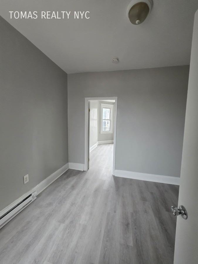 41 Linden St #4N - Photo 4 of 8