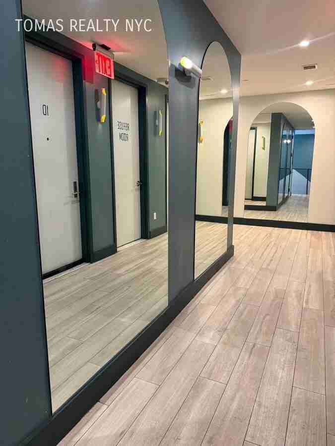 3013 Barker Ave - Photo 7 of 9