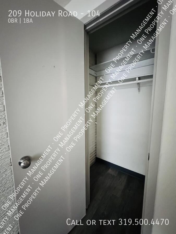 209 Holiday Rd #104 - Photo 5 of 12