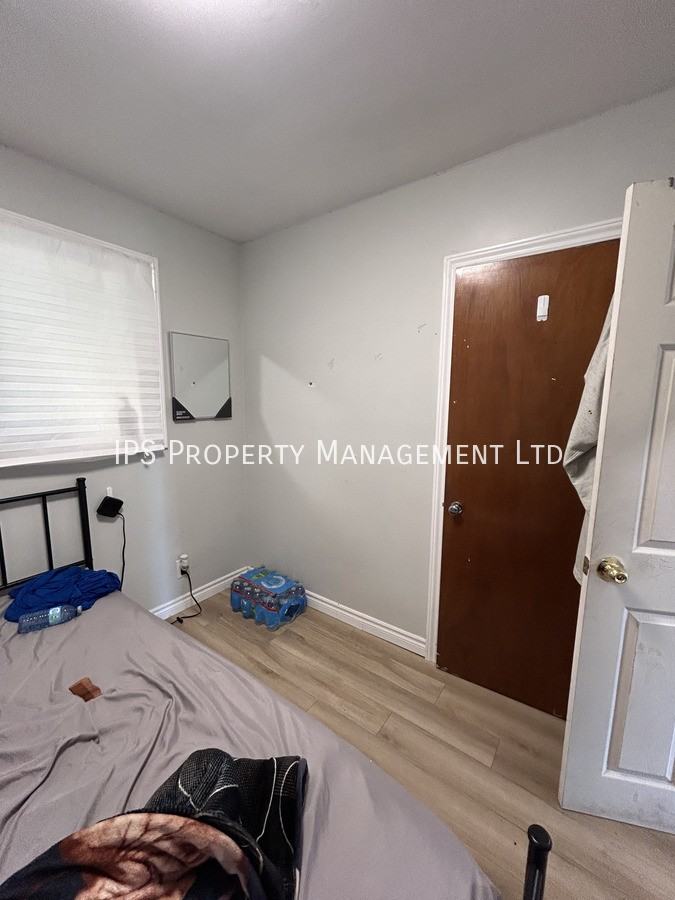 97 Gilbert St - Photo 7 of 13
