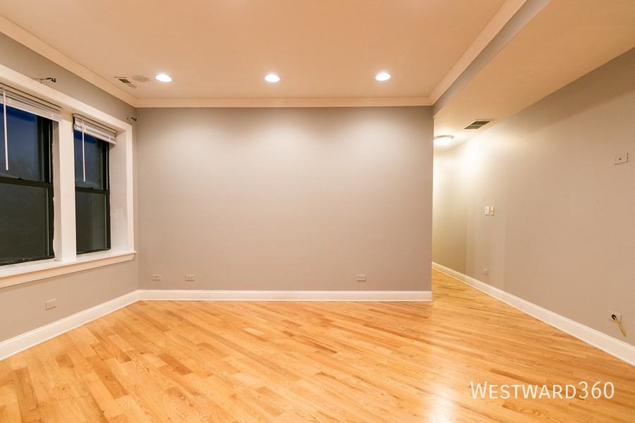 6508 N Seeley Ave #3 - Photo 3 of 11