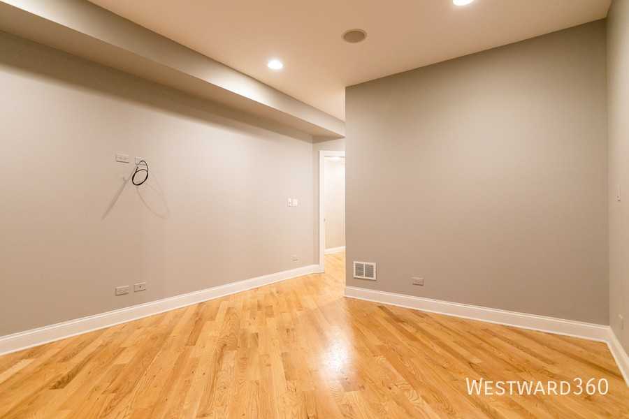 6508 N Seeley Ave #3 - Photo 5 of 11