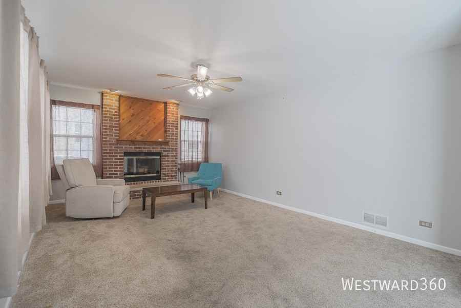 164 Forestview Ct - Photo 7 of 39