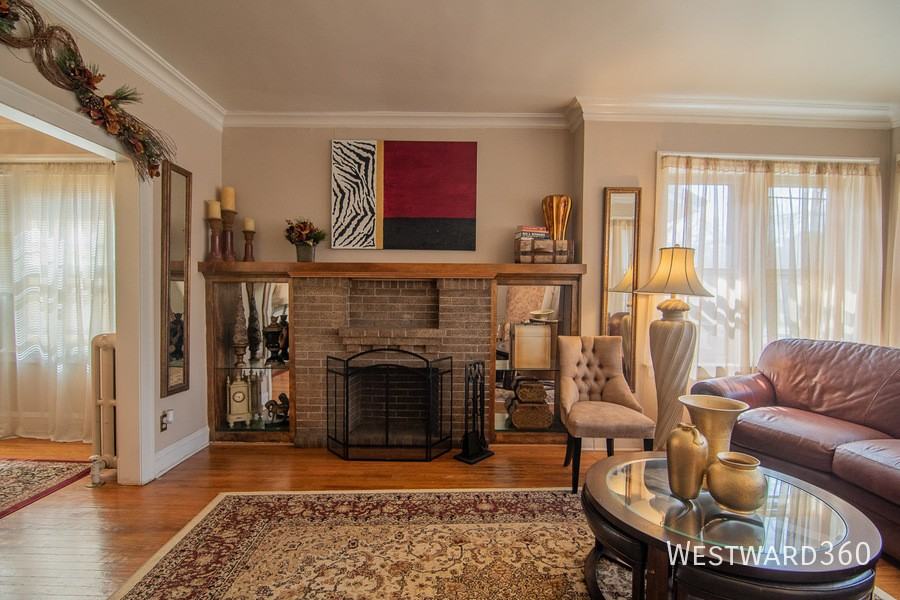 7741 S Chappel Ave - Photo 3 of 26