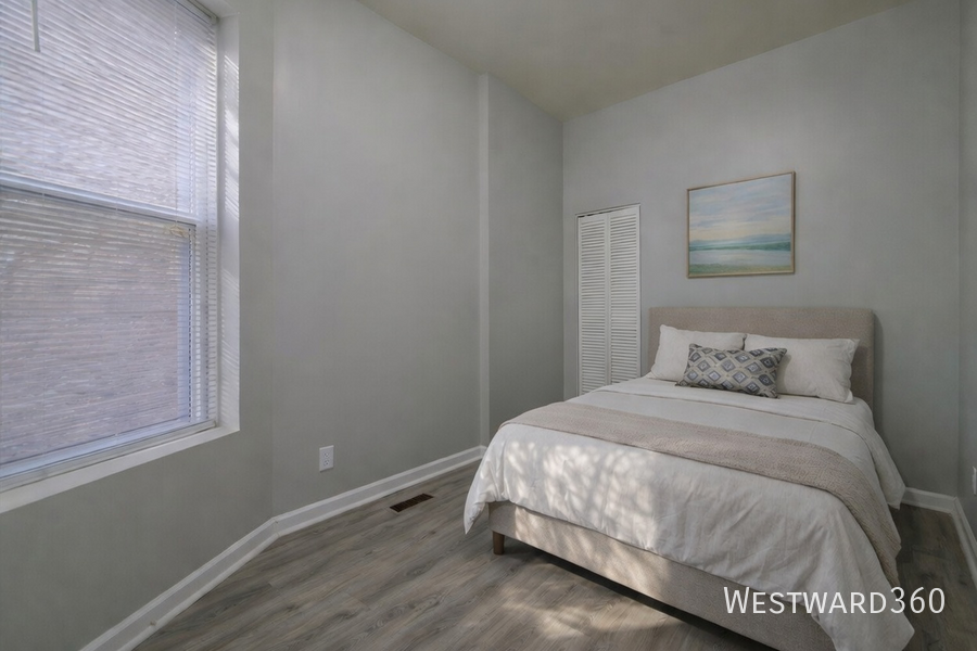 6550 S Drexel Ave #2 - Photo 7 of 9