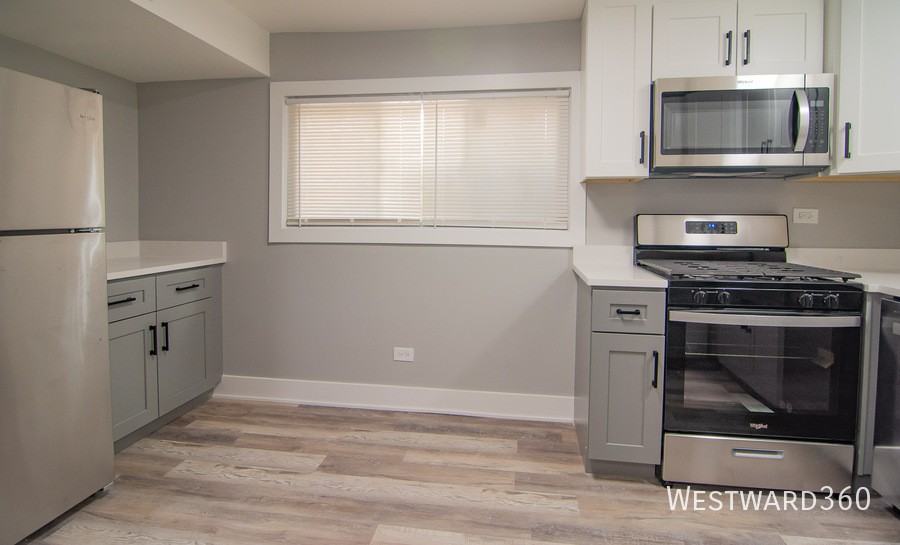 6141 N Hermitage Ave #GA - Photo 2 of 10