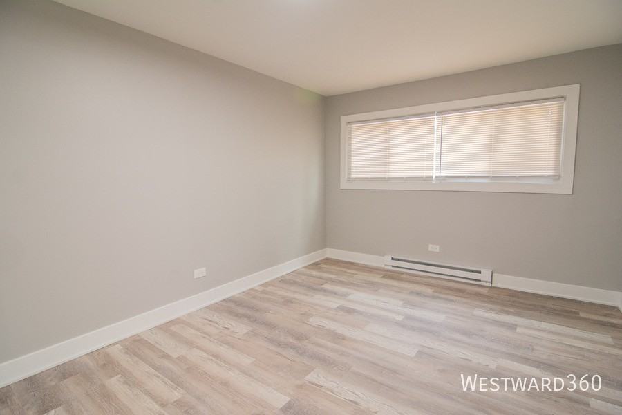 6141 N Hermitage Ave #GA - Photo 6 of 10