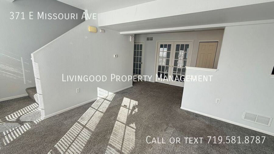 371 E Missouri Ave #371 - Photo 6 of 16