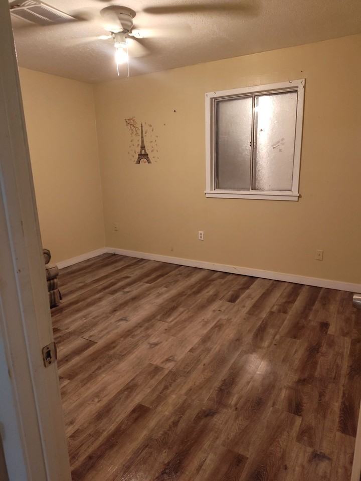 1018 Deryll St - Photo 7 of 7