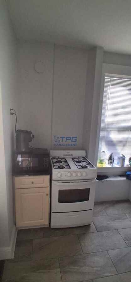 265 Avenue B #4 - Photo 6 of 8