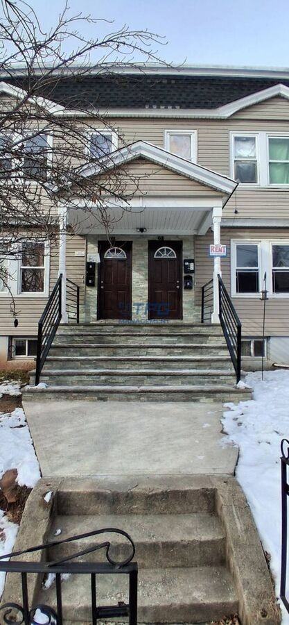 440 Walnut St #442-1