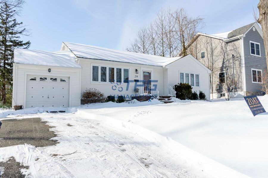 29 Glendale Rd - Photo 2 of 24