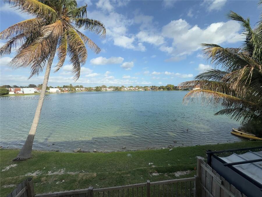 401 Nw 109th Ave #2A - Photo 6 of 26