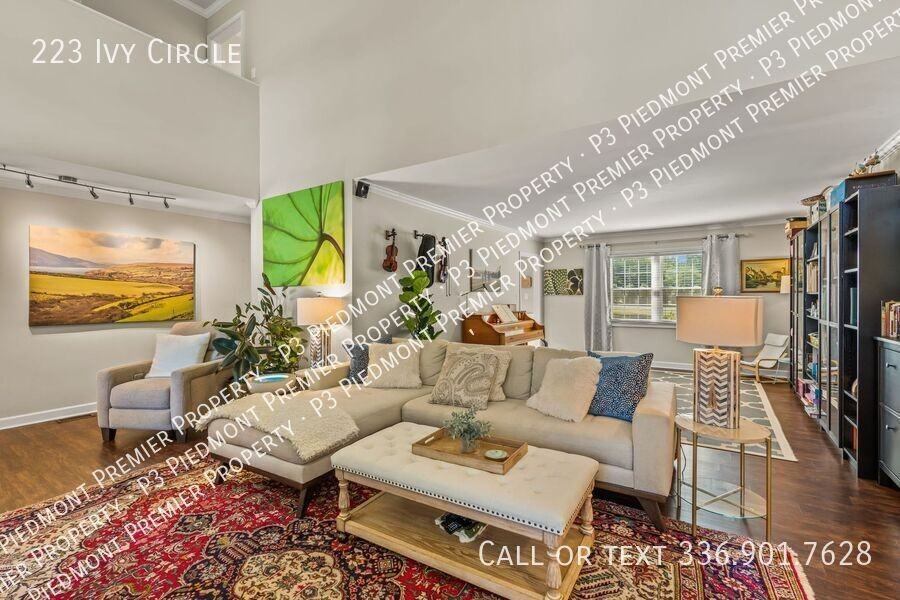 223 Ivy Cir - Photo 4 of 50