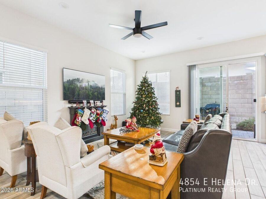 4854 E Helena Dr - Photo 2 of 26