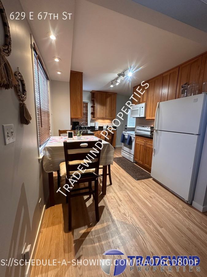 629 E 67th St - Photo 2 of 23